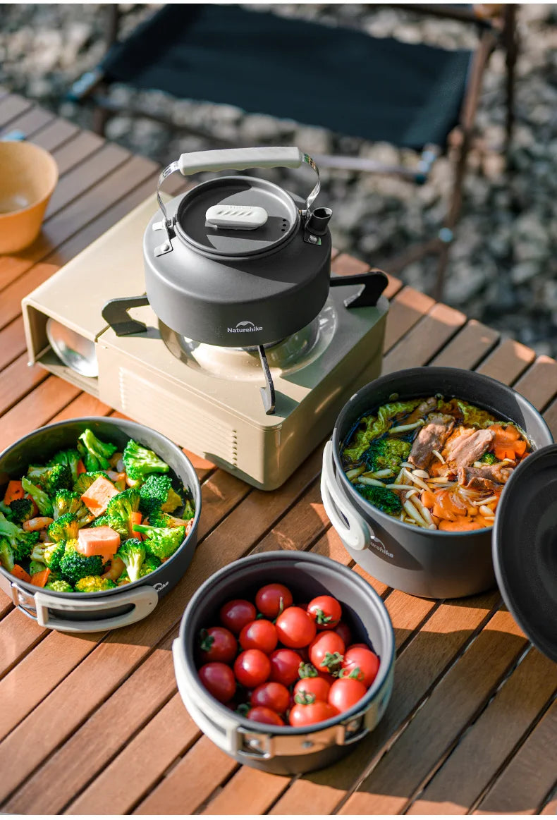 Naturehike Camping Pot Set 4-7 Persons Aluminum Alloy Cookware Pot Set Portable Outdoor Picnic Tableware Camping Cookware Kit
