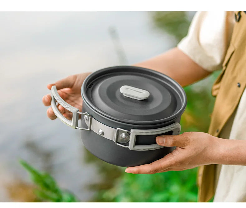 Naturehike Camping Pot Set 4-7 Persons Aluminum Alloy Cookware Pot Set Portable Outdoor Picnic Tableware Camping Cookware Kit