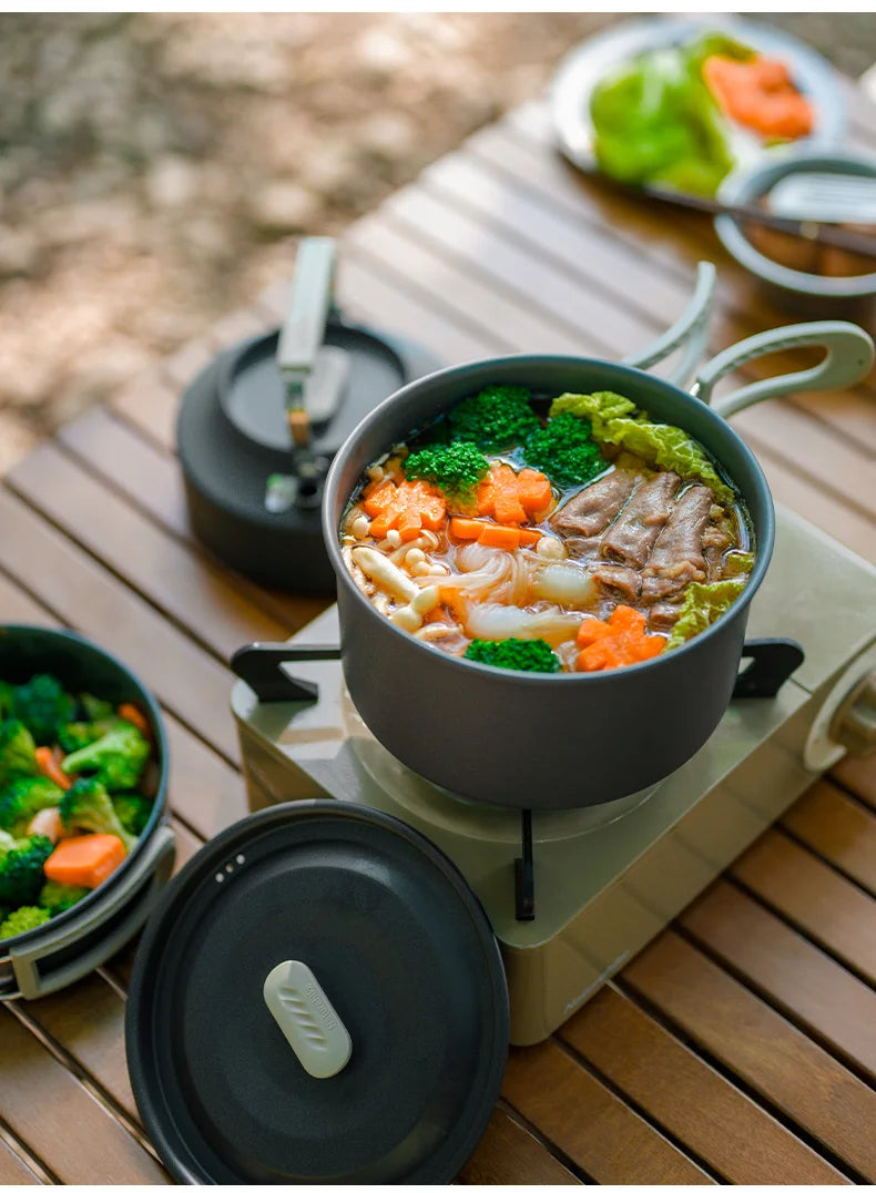 Naturehike Camping Pot Set 4-7 Persons Aluminum Alloy Cookware Pot Set Portable Outdoor Picnic Tableware Camping Cookware Kit